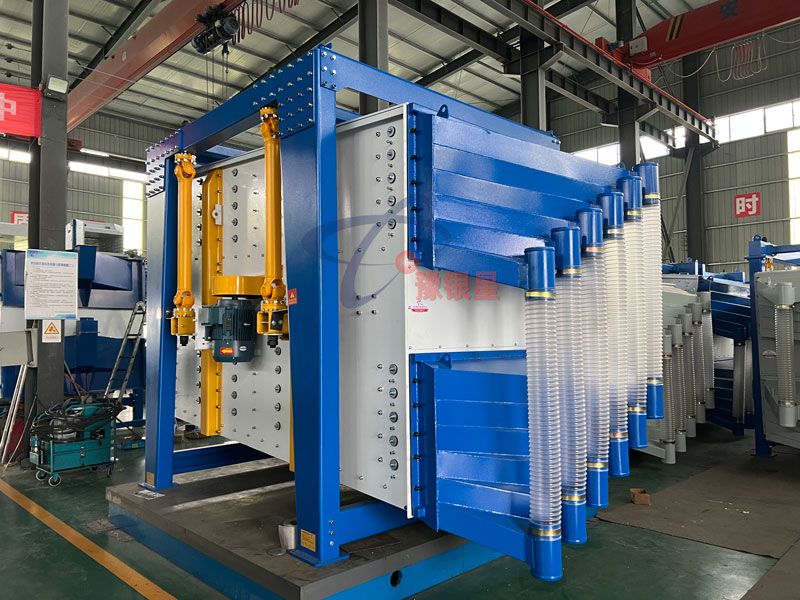 1臺抵多臺！銀星方形搖擺篩助建材企業(yè)產(chǎn)能大幅躍升