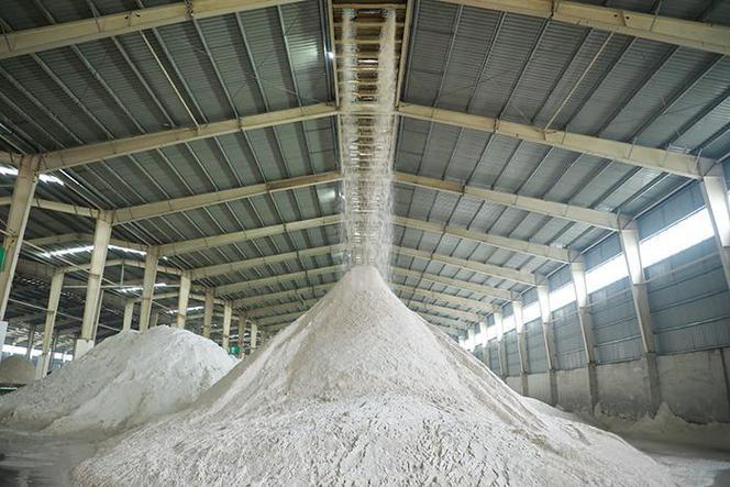 一粒 0.6 mm 的石英砂，為何從塔克拉瑪干 “飛” 到中原？—— 方形搖擺篩的新疆漫游手記